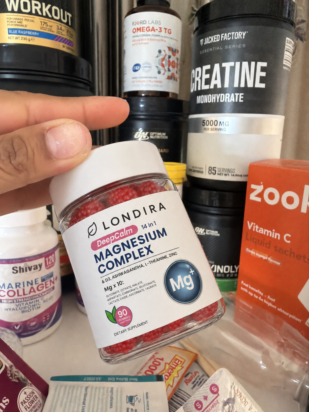 Londira magnesium gummies among other supplements